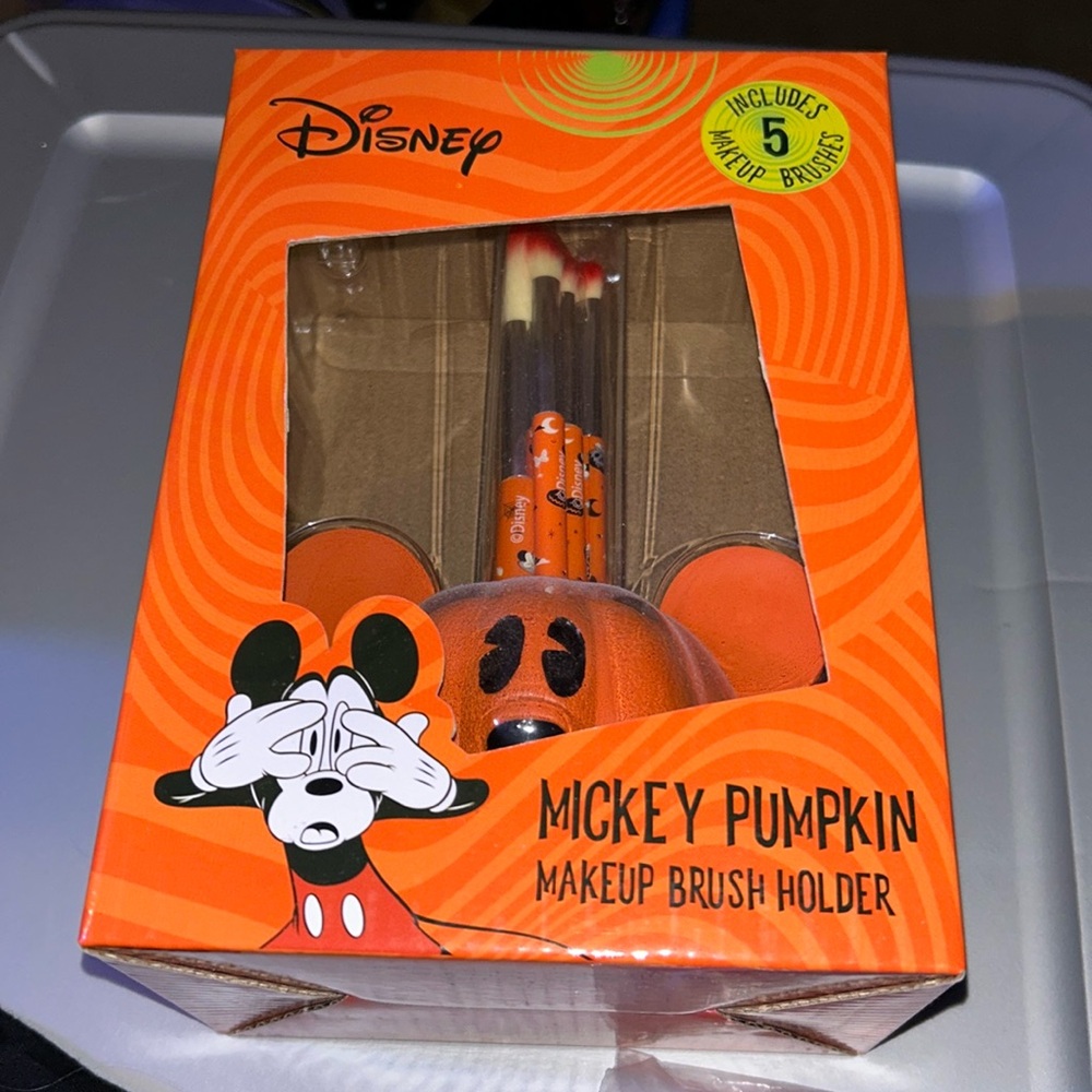 HP🎊🎃Mickey pumpkin make up brush holder +5 make up brushes